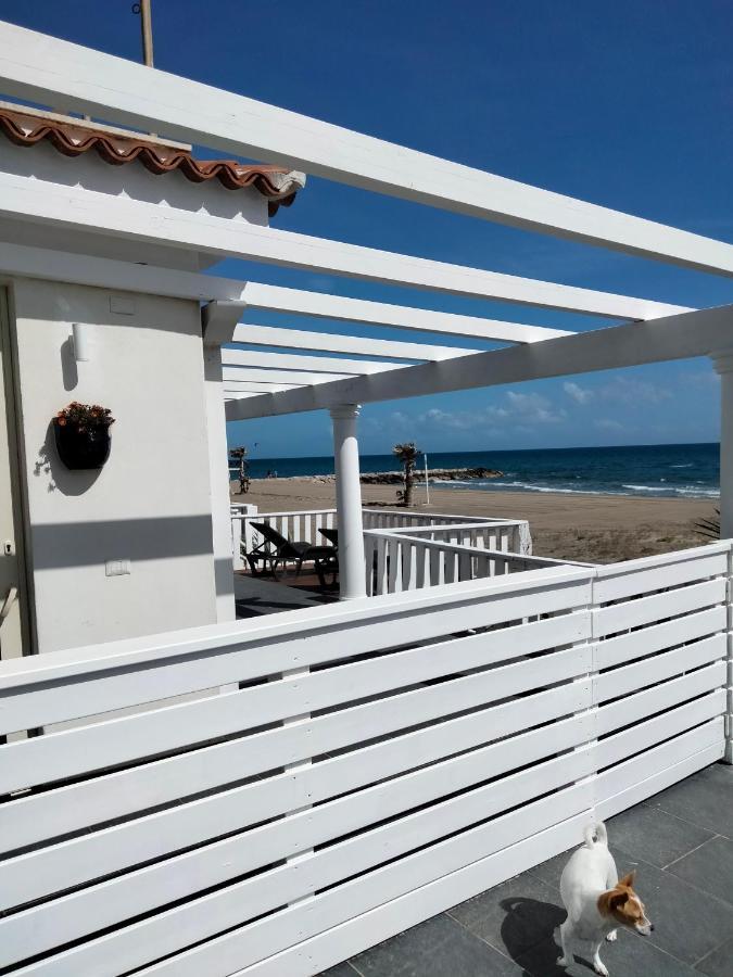 Villa Clementina Lido Di Fondi Exteriér fotografie
