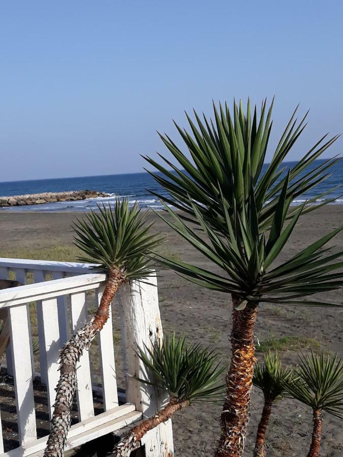 Villa Clementina Lido Di Fondi Exteriér fotografie
